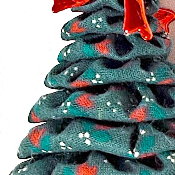 Set of 6 Handmade Green & Red Fabric “Yo-yo Scrunchie” Christmas Tree Ornament - Picture 5 of 6